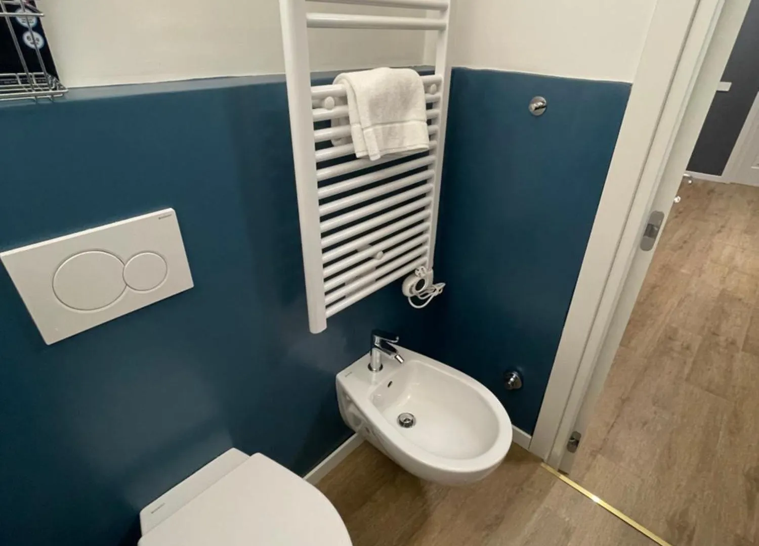 Isvi Bari Comfort Rooms 0*,